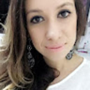 Meet your Posher, Aline